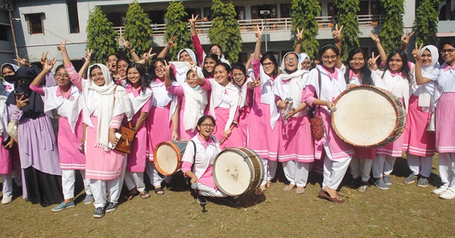 আগৈলঝাড়ায় অবৈধ কারেন্ট জাল জব্দ