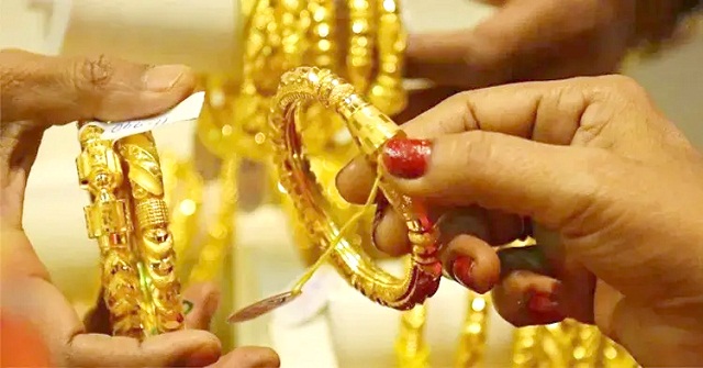 সোনার দাম বাড়লো, ভরি ২২৭৮৫৬ টাকা