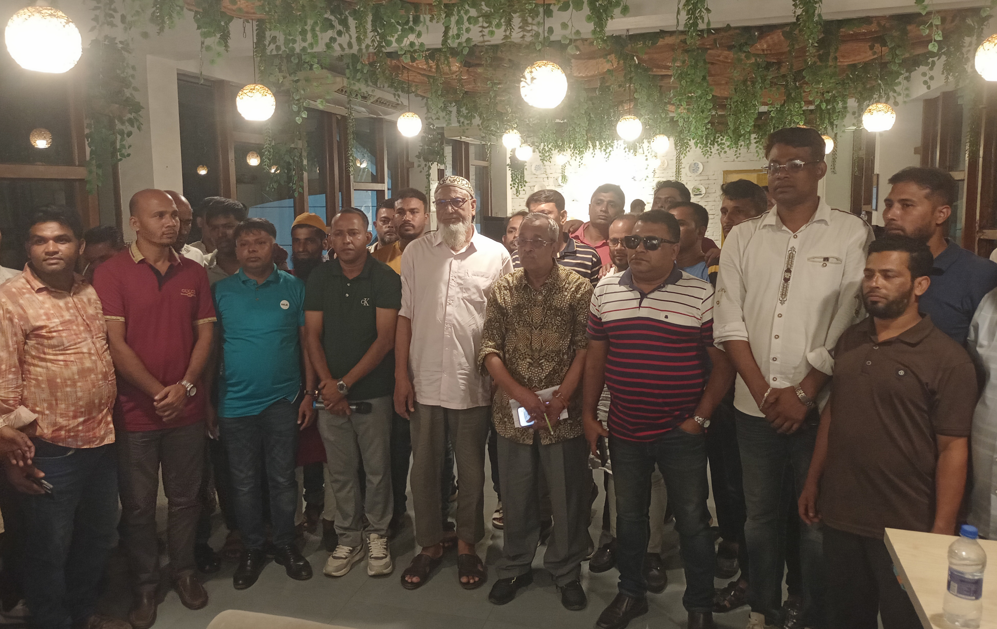 কেন্দ্রীয় বিএনপির ভাইস চেয়ারম্যান এ্যাডভোকেট জয়নুল আবেদীনের সাথে বাবুগঞ্জ যুবদলের ফলপ্রসূ বৈঠক 