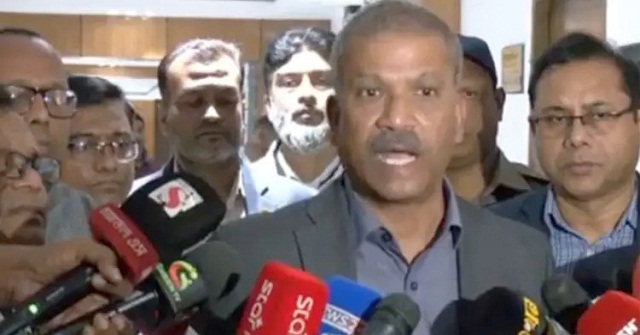 কার কাছে শপথ নেবেন নতুন এমপিরা, যা জানালেন আইন উপদেষ্টা