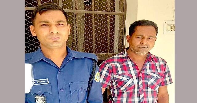 ‘এরকম চাপে আগে পড়ি নাই, কুলাইতে পারতেসি না’