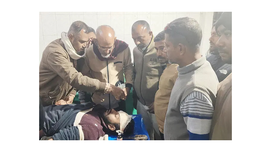 পিরোজপুরে দুই পক্ষের সংঘর্ষে বিএনপির ৩ নেতা-কর্মী আহত, আটক ১
