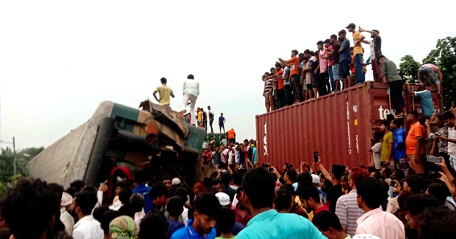  ভৈরবে দুই ট্রেনের সংঘর্ষে নিহত ১৫