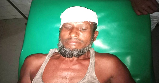 বিয়ের বাড়ির গেটে মারামারিতে আহত ২৫