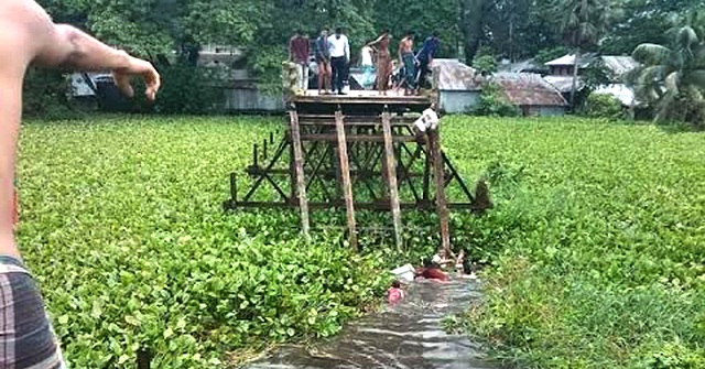 একই পরিবারের নিহত ৭, শোকে স্তব্ধ পুরো গ্রাম