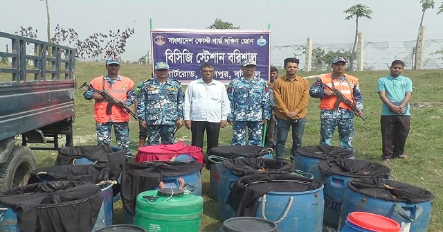 বরিশালে গলদা ও বাঁগধা চিড়িংর ৫ লাখ রেনু পোনাসহ পিকআপ জব্দ