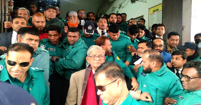 ৯ মামলায় গ্রেপ্তার দেখানো হলো ফখরুলকে, জামিন শুনানি বুধবার
