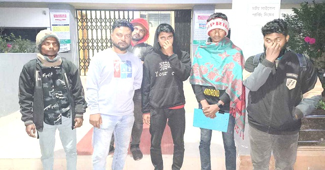 বরগুনায় লটারি বিক্রির দায়ে ৫ জনের অর্থদণ্ড