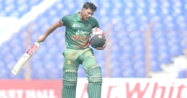 শান্ত-হৃদয়ের বিদায়ে ব্যাটিং বিপর্যয়ে বাংলাদেশ