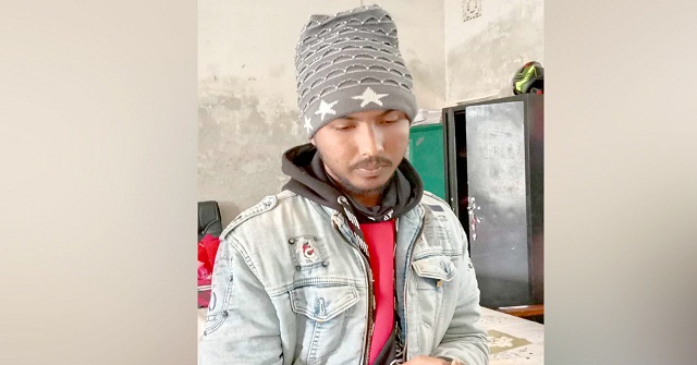 বরগুনায় জালভোট দিতে এসে গ্রেপ্তার তরুণ