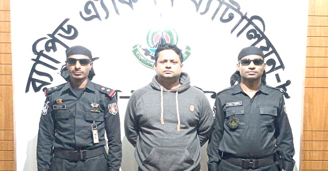 বরিশালে স্বেচ্ছাসেবক দলের নেতা গ্রেপ্তার