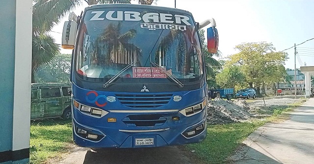 আমতলীতে বাসের চাপায় শিশু নিহত