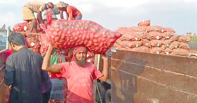 কাদের মির্জার অনুসারী ১৪ মামলার আসামি ছাত্রলীগ নেতা গ্রেপ্তার