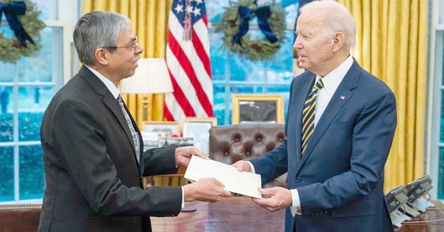 উদ্ধার হয়নি পরিকল্পনামন্ত্রীর ছিনতাই হওয়া আইফোনটি