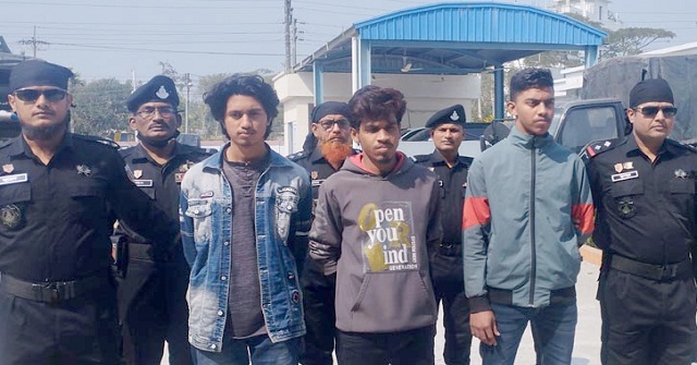 বরিশালে বন্ধুকে হত্যা, গ্রেফতার ৩