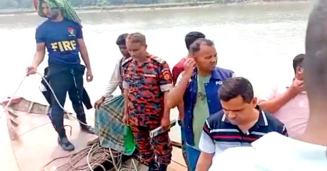 বাউফলে লঞ্চের ধাক্কায় ট্রলার ডুবি, দুইজনের মরদেহ উদ্ধার