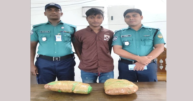 বরিশালে দেড় কেজি গাঁজাসহ আটক ১ 