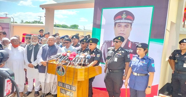  র‌্যাব সাধারণ মানুষের জানমাল রক্ষায় কাজ করছে : মহাপরিচালক