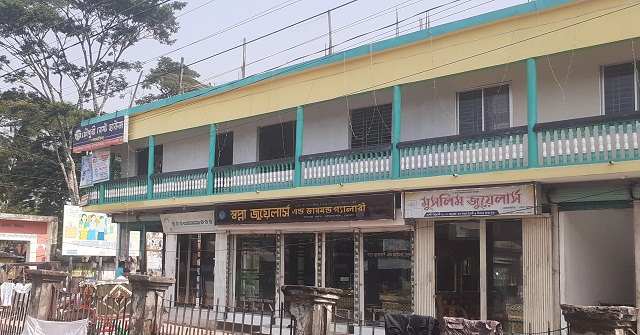 দৌলতখানে সোনার দোকানে অ্যাসিডের ঢালাও ব্যবহার!