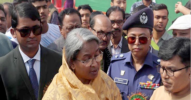 আরিয়ানের সূত্রধরে এবার অনন্যা পাণ্ডের বাড়িতেও তল্লাশি