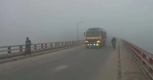 বিমানবন্দরে করোনার পিসিআর পরীক্ষার ব্যবস্থার নির্দেশ