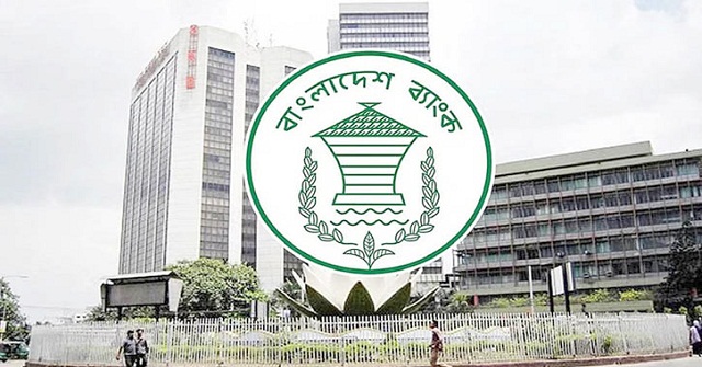 কাঠালিয়ায় দুঃস্থ্য ও অসহায় কর্মহীনদের মাঝে ঈদ উপহার বিতরণ