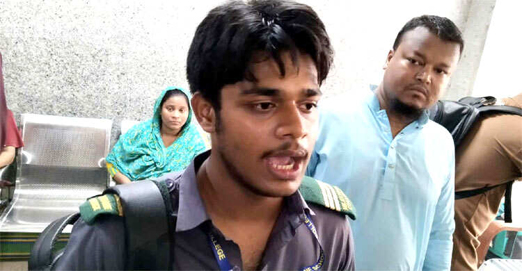 আন্দোলনে সাড়া না পেয়ে ধর্মীয় অনুভূতি ব্যবহার: তাজুল ইসলাম