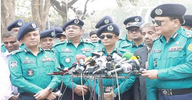 মঠবাড়িয়ায় নব নির্বাচিত ইউপি চেয়ারম্যান ও সদস্যদের শপথ গ্রহণ