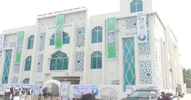 ভোলায় দুটি মডেল মসজিদ উদ্বোধন