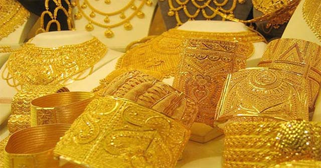 ফের বাড়ল স্বর্ণের দাম, প্রতি ভরি ১ লাখ ১১ হাজার