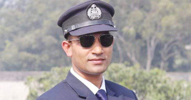  দাবিকৃত টাকা না পেয়ে ইয়াবা দিয়ে কলেজছাত্রকে ফাঁসানোর অভিযোগে এসআই ক্লোজড