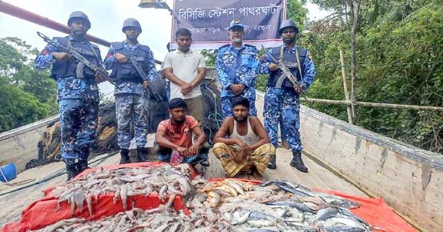 পাথরঘাটায় ৪২ মণ মাছসহ আটক ১৩