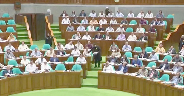 সন্ত্রাসবিরোধী সংশোধনী বিল পাস, নিষিদ্ধই থাকছে আওয়ামী লীগের কার্যক্রম