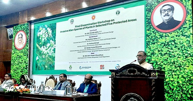 ইজারাদারের বিরুদ্বে অবৈধ ভাবে হাট বসিয়ে রাজস্ব ফাঁকি দেয়ার অভিযোগ 