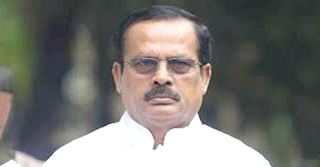 ব্রিটিশ বাংলাদেশি আকি জয় করলেন সর্বোচ্চ পর্বতশৃঙ্গ
