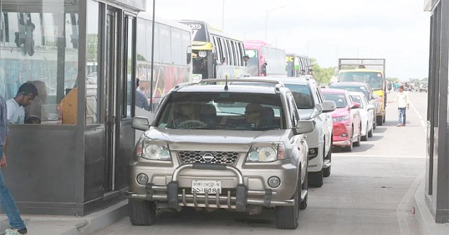 শুক্রবার থেকে যাত্রীবাহী নৌযান বন্ধ