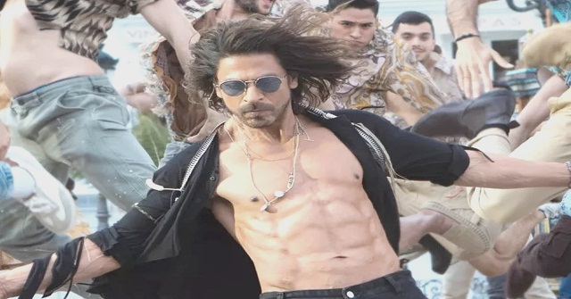 পাঠান: ২০০ কোটি শাহরুখের পকেটে?