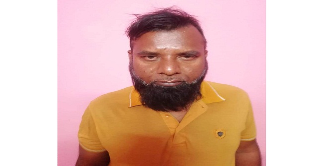 ২০ বোতল ফেন্সিডিলসহ কারবারি আটক  