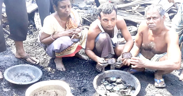 নির্মিতব্য ঘরের টাকাও পুড়ল ঘরের আগুনে