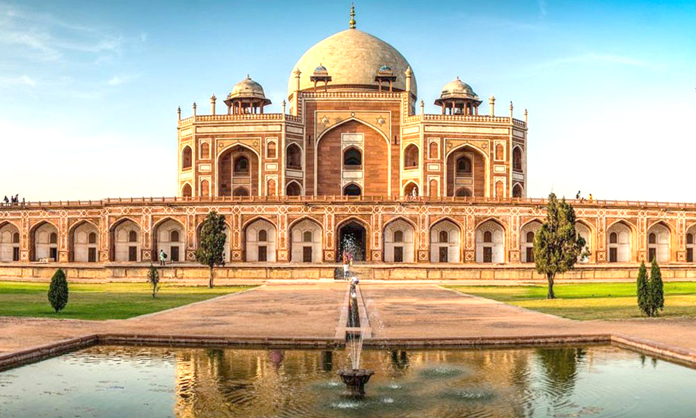 দিল্লিতে ধসে পড়ল মোঘল সম্রাট হুমায়ুনের সমাধি, নিহত ৫