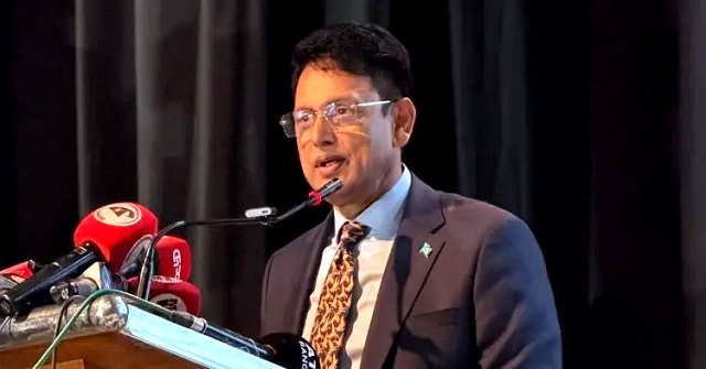দেশের সব শিক্ষাপ্রতিষ্ঠানে সোলার প্ল্যান্ট বসানো হবে: শিক্ষামন্ত্রী