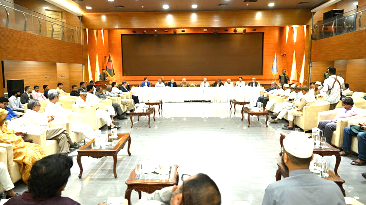 রাজনৈতিক দলগুলোর সঙ্গে আবারও আলোচনায় বসবে ঐকমত্য কমিশন