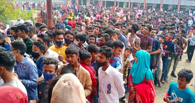 মনপুরা উপকূলের ঘরে ঘরে ডায়রিয়া আক্রান্ত রোগী