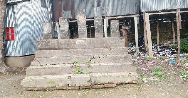আমতলী-তালতলীর ৩৮৭ শিক্ষাপ্রতিষ্ঠানে নেই শহীদ মিনার