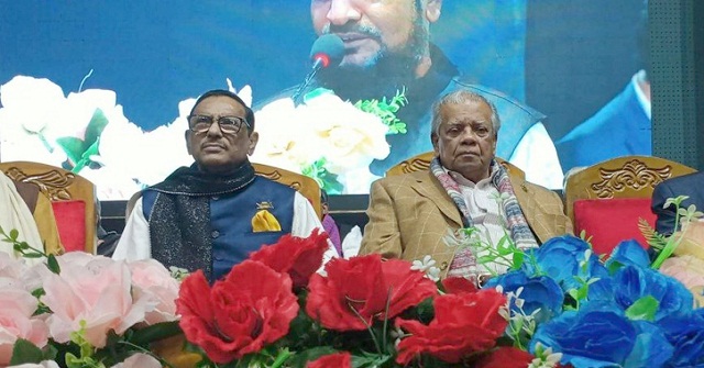 ঝালকাঠিতে কৃষকের ধান কেটে ঘরে তুলে দিলো ছাত্রলীগ 