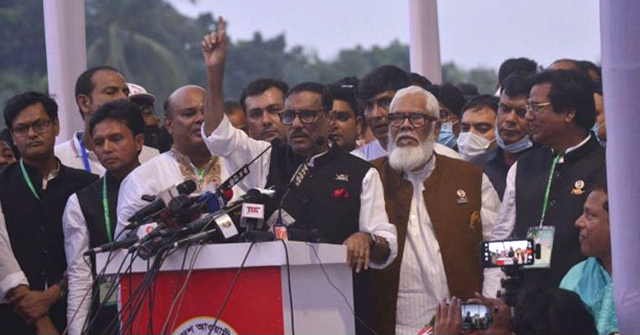 ফখরুল টাকার বস্তার ওপর শুয়ে আছেন: কাদের
