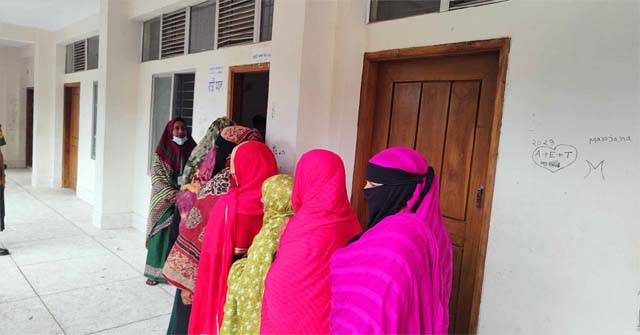 ঝালকাঠিতে গণটিকার দ্বিতীয় ডোজ প্রদান