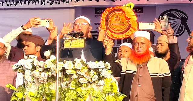 ইসলাম প্রতিষ্ঠা করতে হলে হাতপাখা প্রতীকেই ভোট দিতে হবে: চরমোনাই পীর