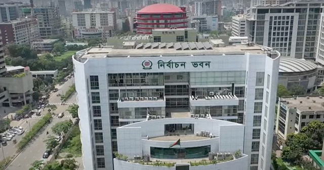 শাপলা বরাদ্দ ও নৌকা বাদ দেয়ার বিষয়ে যা জানাল ইসি