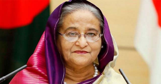 উজিরপুরে সরকারি রাস্তা বন্ধ করে দিল ইউপি মেম্বার